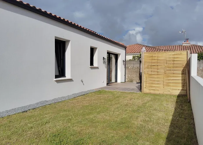 Maison 3 Chbres 3 Etoiles St Gilles X De Vie