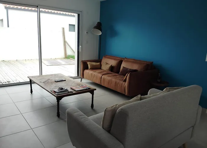 Maison 3 Chbres 3 Etoiles St Gilles X De Vie