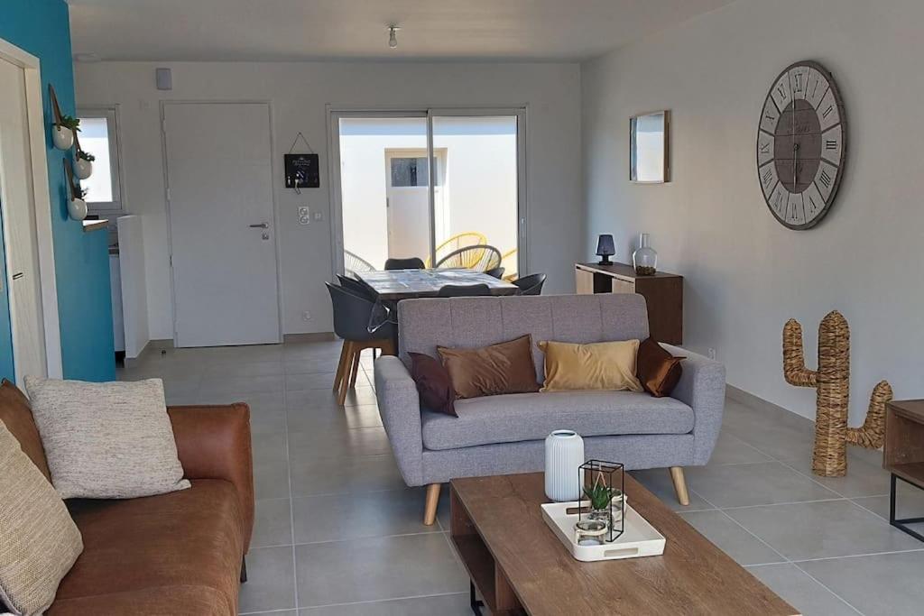 Maison 3 Chbres 3 Etoiles St Gilles X De Vie Holiday home *